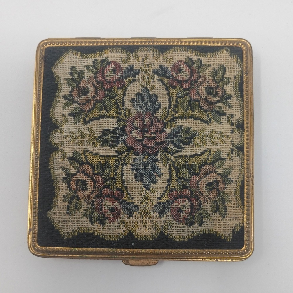 Vintage Rex Fifth Avenue Floral Petit Needlework Tapestry Makeup Powder Compact